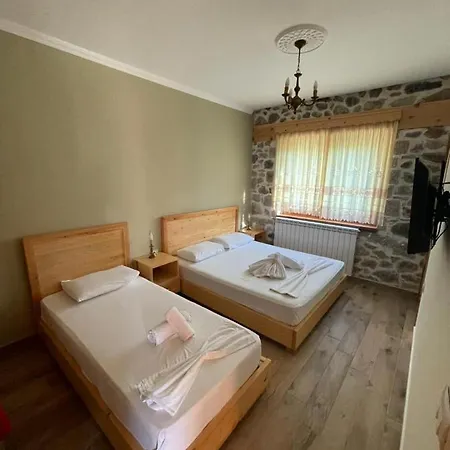 Bujtina Moskopoli Voskopojë