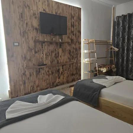 Bujtina Moskopoli Voskopoje